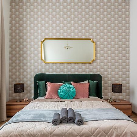 Explore Budapest From A Luxurious Cozy Apartment Экстерьер фото