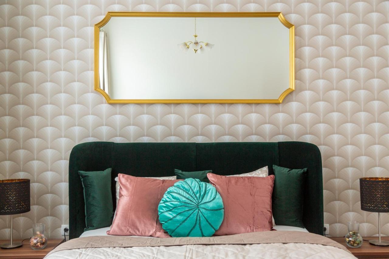 Explore Budapest From A Luxurious Cozy Apartment Экстерьер фото